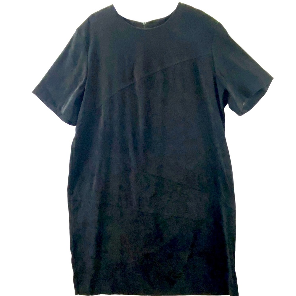 R&K Original Woman Black Faux Suede Shift Dress